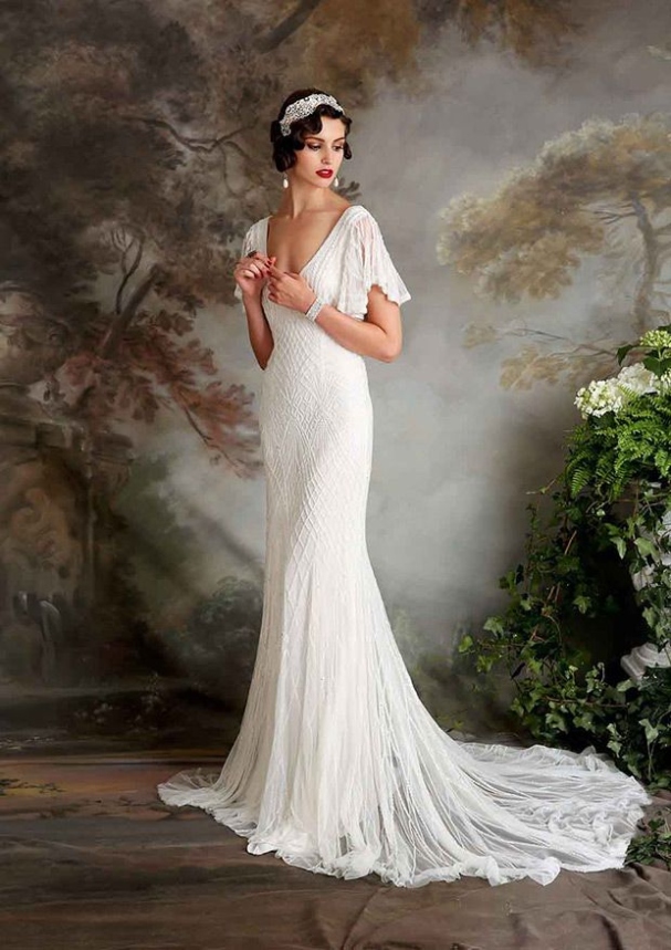 Step Back In Time With A Stunning 1920s-inspired Wedding Dress!