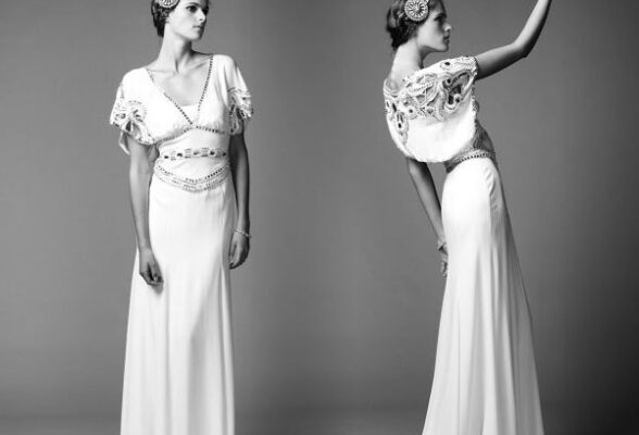 Step Back In Time With Stunning 1940’s Style Wedding Dresses