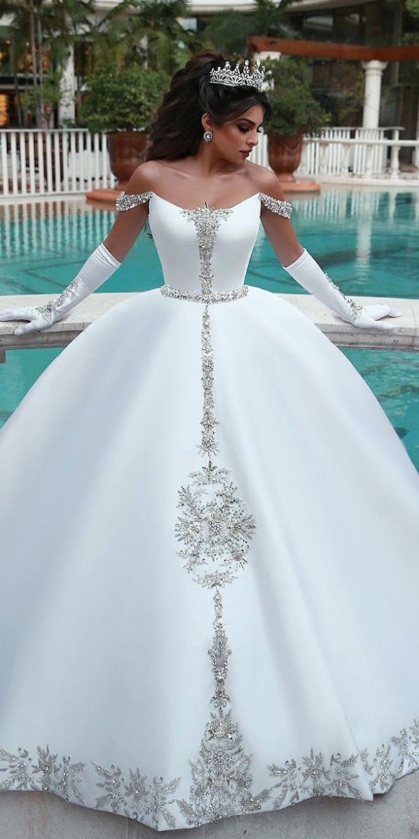 Regal Romance: Unveiling The Timeless Elegance Of Princess-Style Bridal Dresses