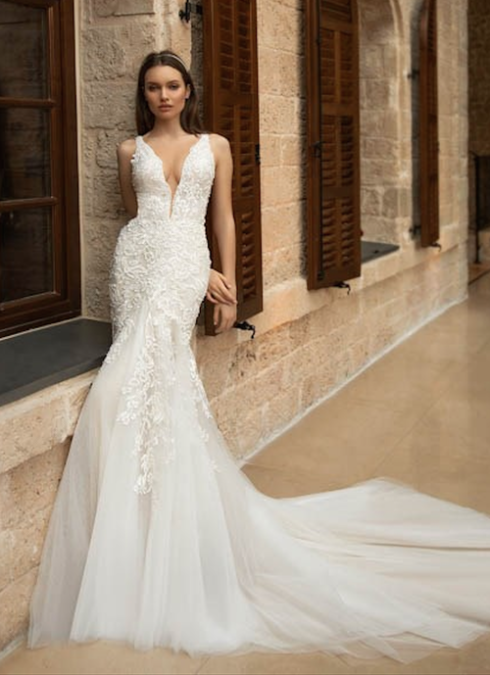 Niche Utama 2 Mermaid & Trumpet Bridal Gowns & Dresses In Orlando, FL